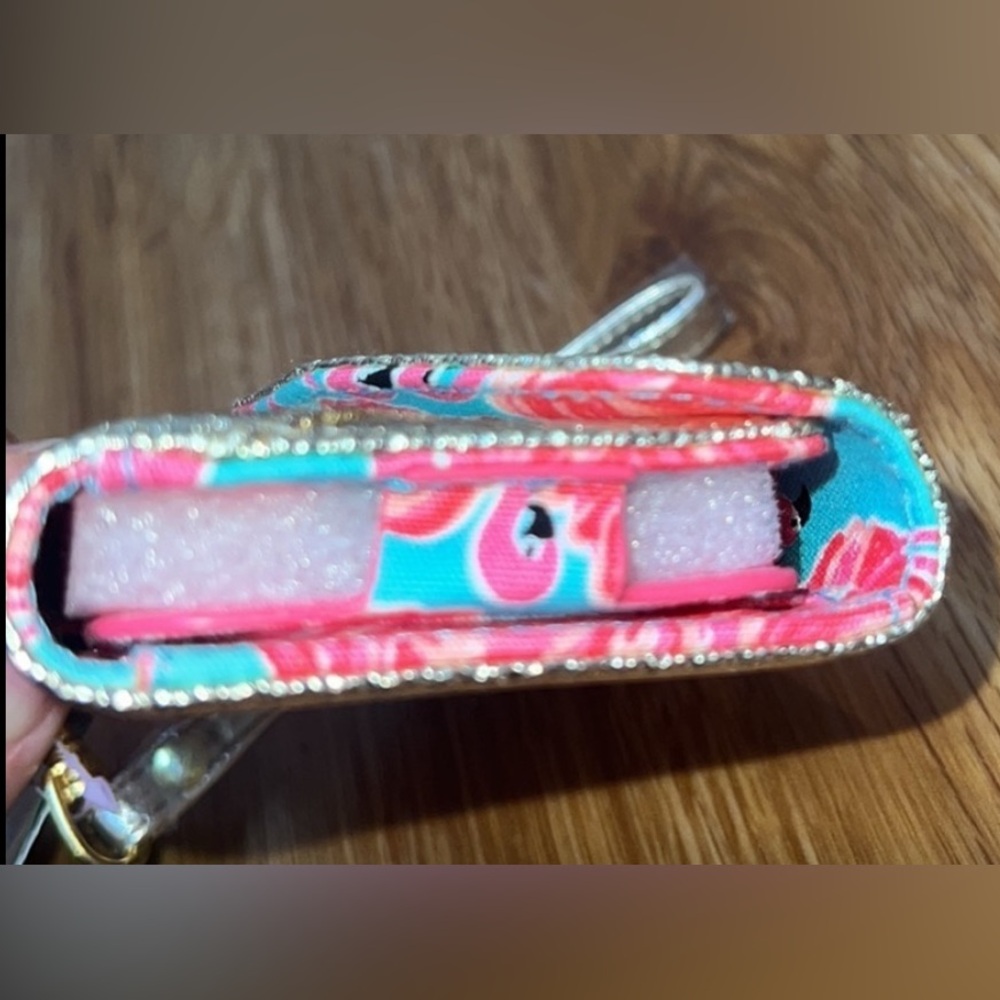 LILLY PULITZER “Ring Me Up” Gold Faux Lizard Wristlet
NEW w/TAG - Picture 8 of 11